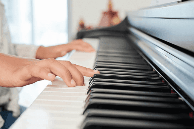 Piano lessons in your home